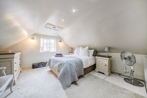 Bedroom- click for photo gallery